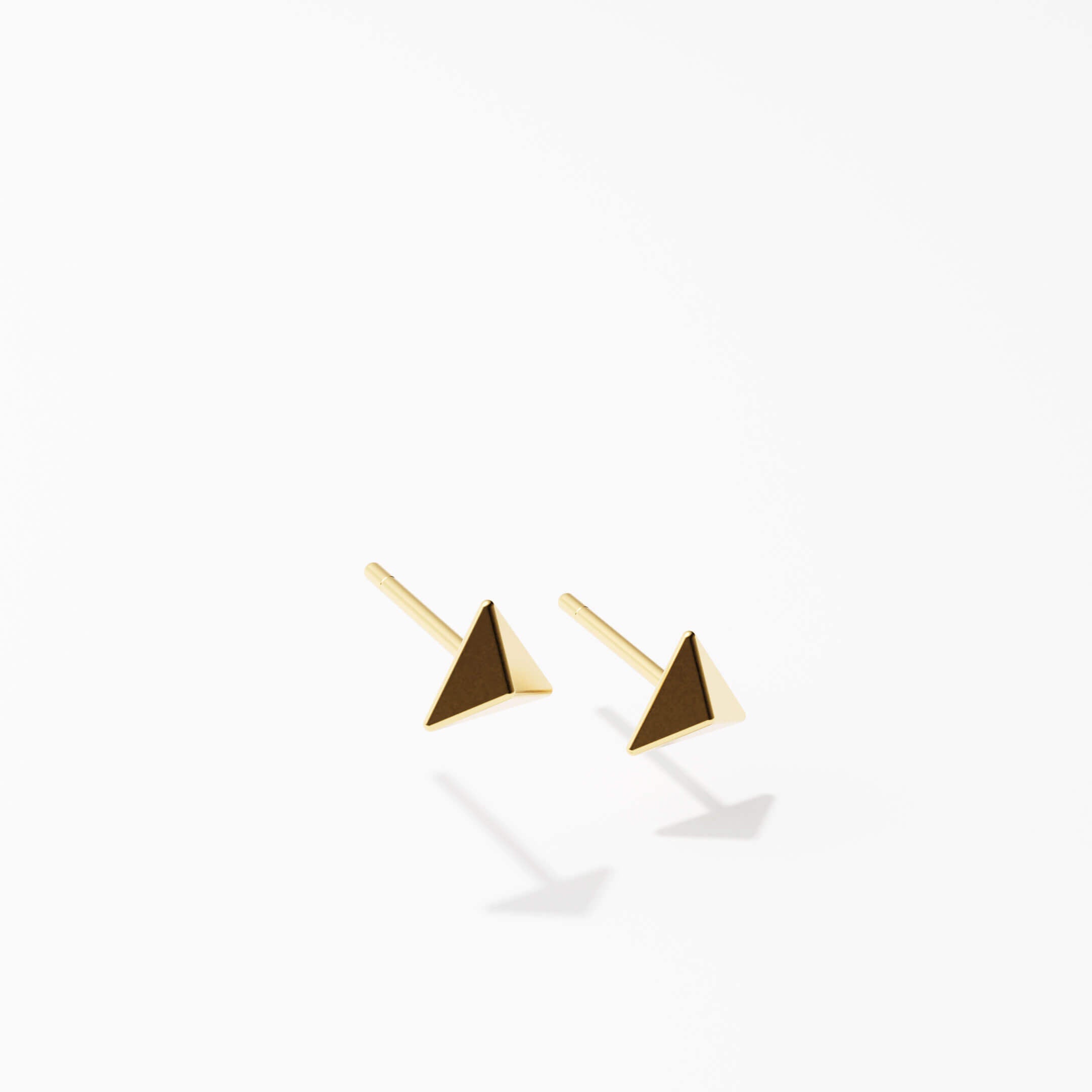 Pyramid Studs