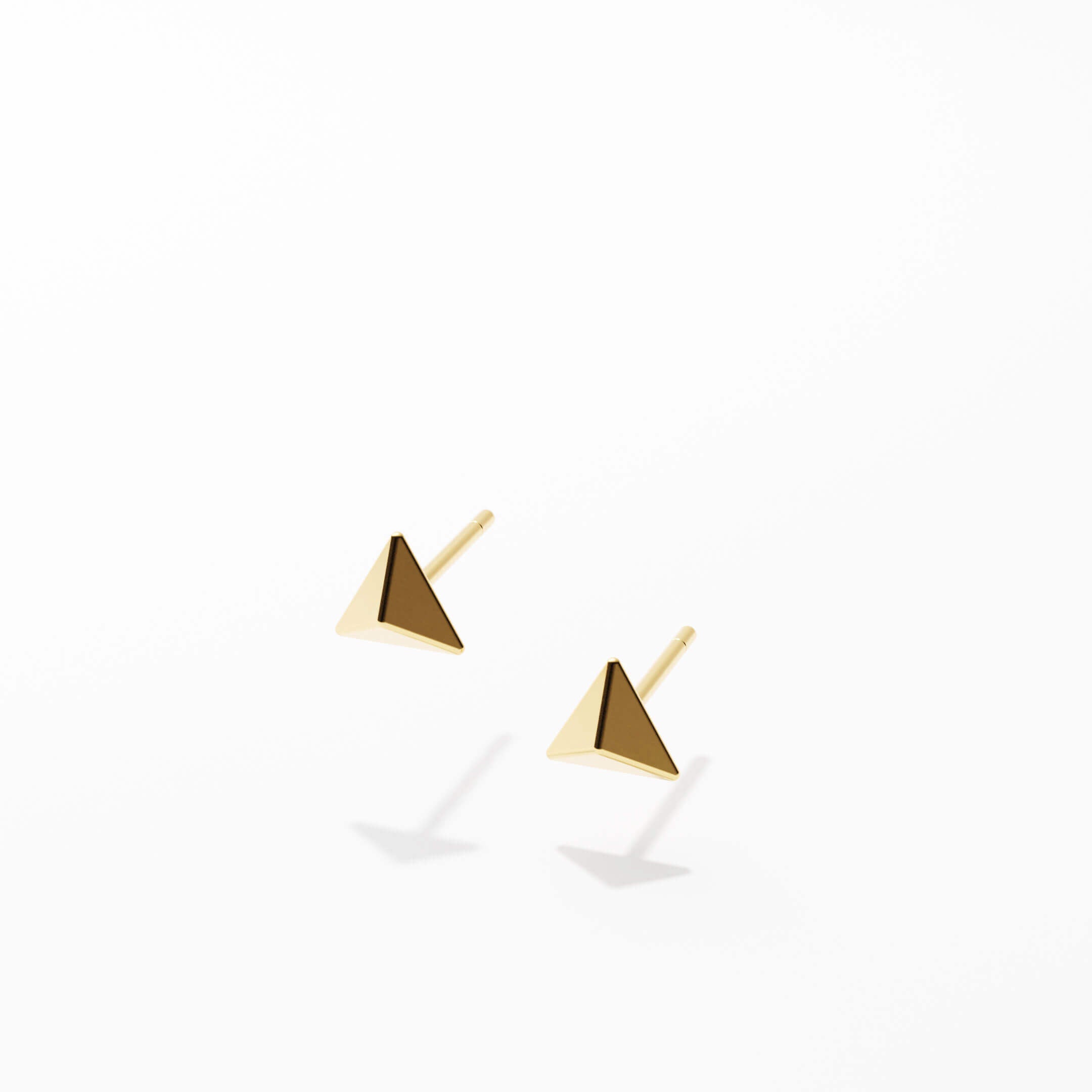 Pyramid Studs